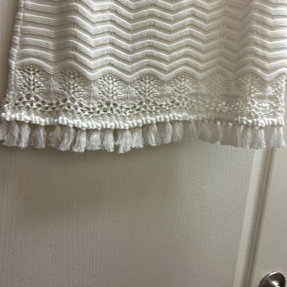 Lilly Pulitzer Brooklin Sweater Tank, Resort White, size Small - Picture 5 of 5